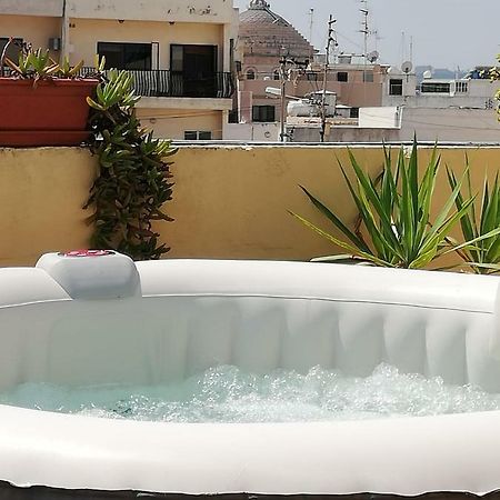 Studio Apartment With Private Terrace, Jacuzzi & Views Mosta Extérieur photo