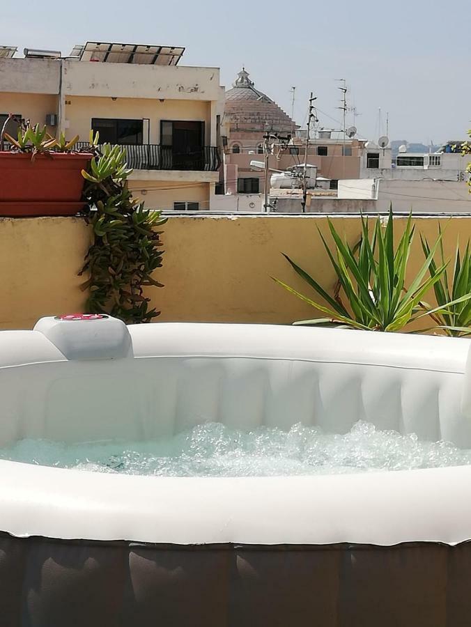 Studio Apartment With Private Terrace, Jacuzzi & Views Mosta Extérieur photo
